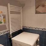 Vivienda Proxima A La Puerta Del Sol Apartman